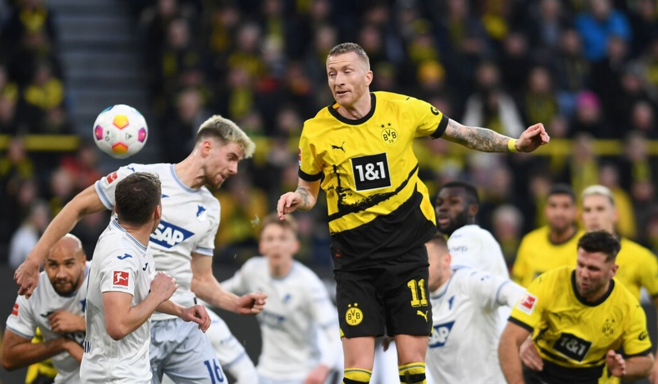 多特蒙德德甲击败霍芬海姆阿德耶米反击破门(击退拜仁领跑德甲 曾被买垮的多特蒙德重整旗鼓)